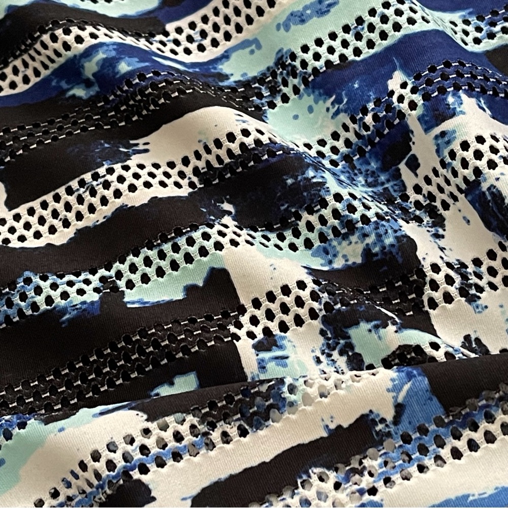 ECI Skirt Women M Blue Pull On Abstract Artsy NWT - Picture 5 of 13